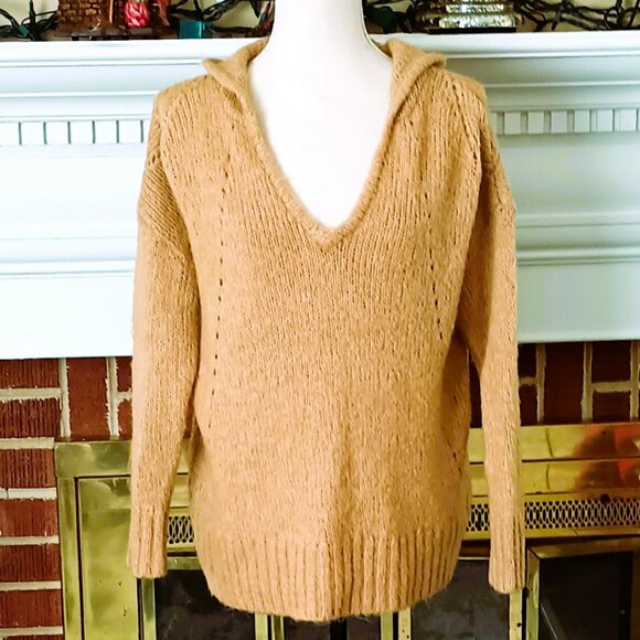 American Eagle Women's Hooded Sweater XS Tan Oversized V-Neck Jegging Fit - Picture 2 of 7